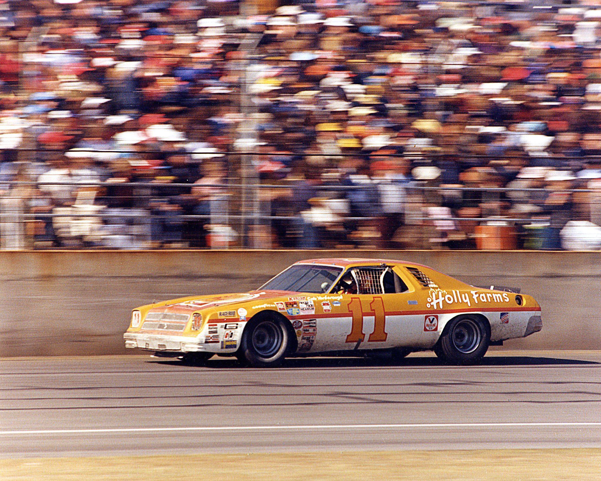 Cale Yarborough Wins the 1977 Daytona 500