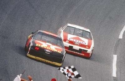 Davey Allison wins the 1992 Daytona 500