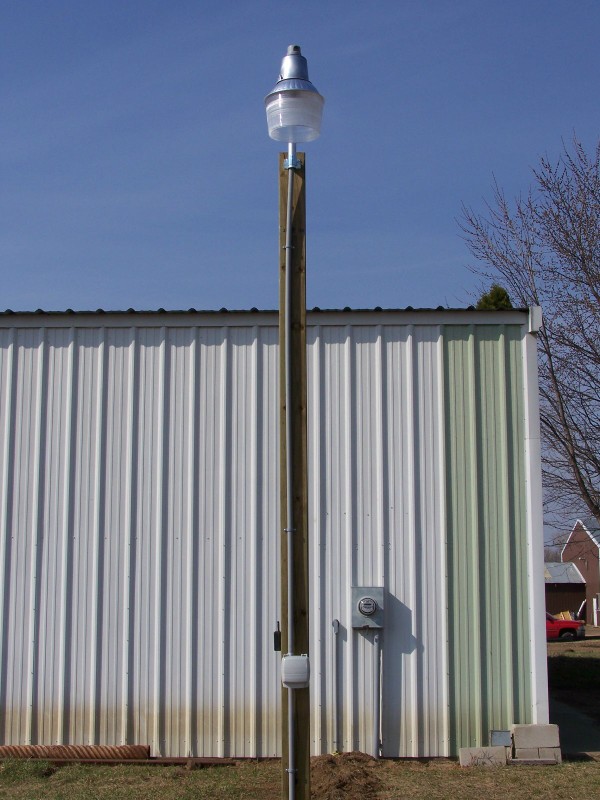 Metro Utilities Fuel Pole